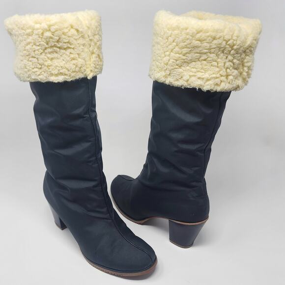 Golo Boots Women 8M Vintage 1970s Black Nylon Sheepskin Fold Over Waterproof - Picture 1 of 13